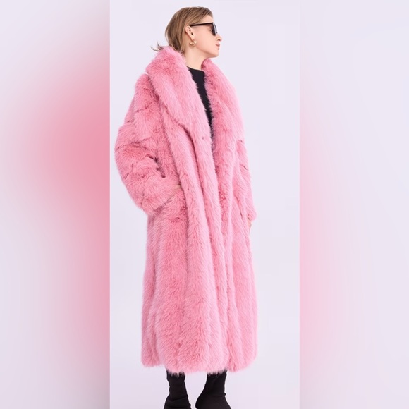 ellemillion Jackets & Blazers - Plus Size XL. Pink Faux Fur Coat, Full Length. Brand new! Never worn! Cozy!